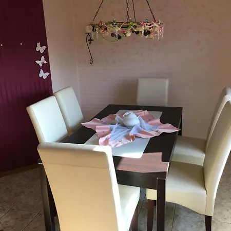 Gemuetliches In Godow Mit Terrasse By Interhome Feriehus *
